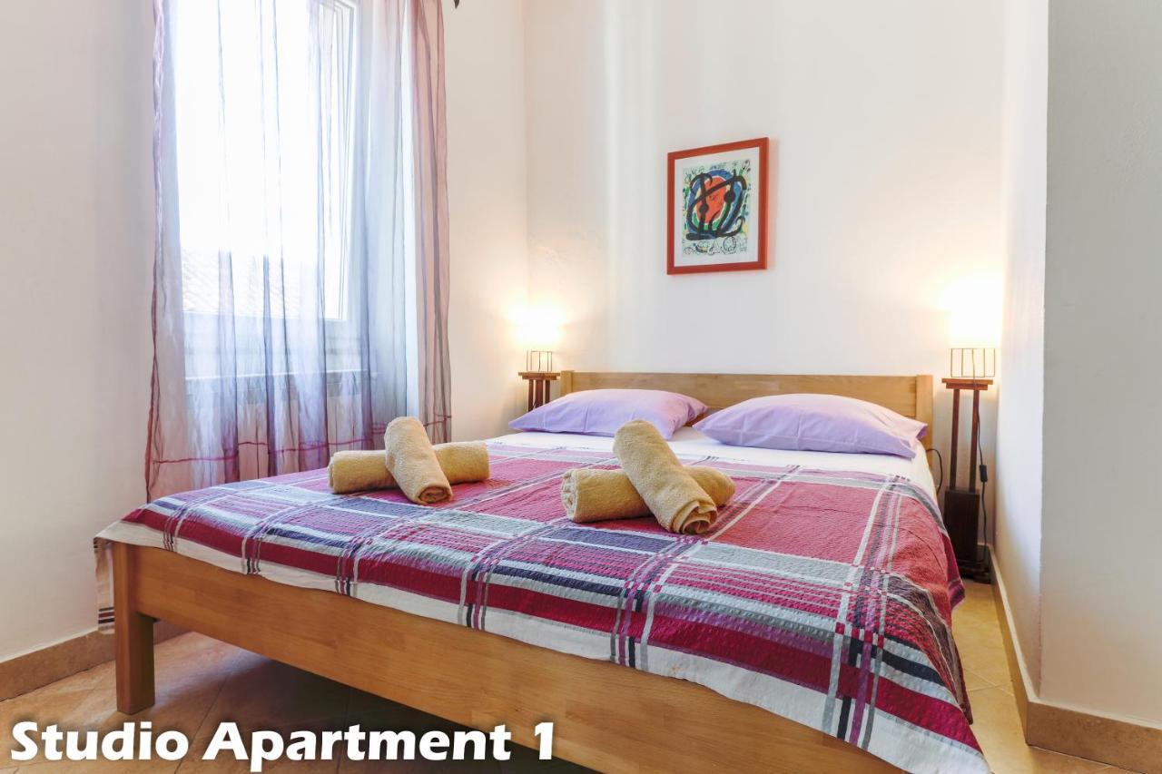 Art Apartments Върсар Екстериор снимка