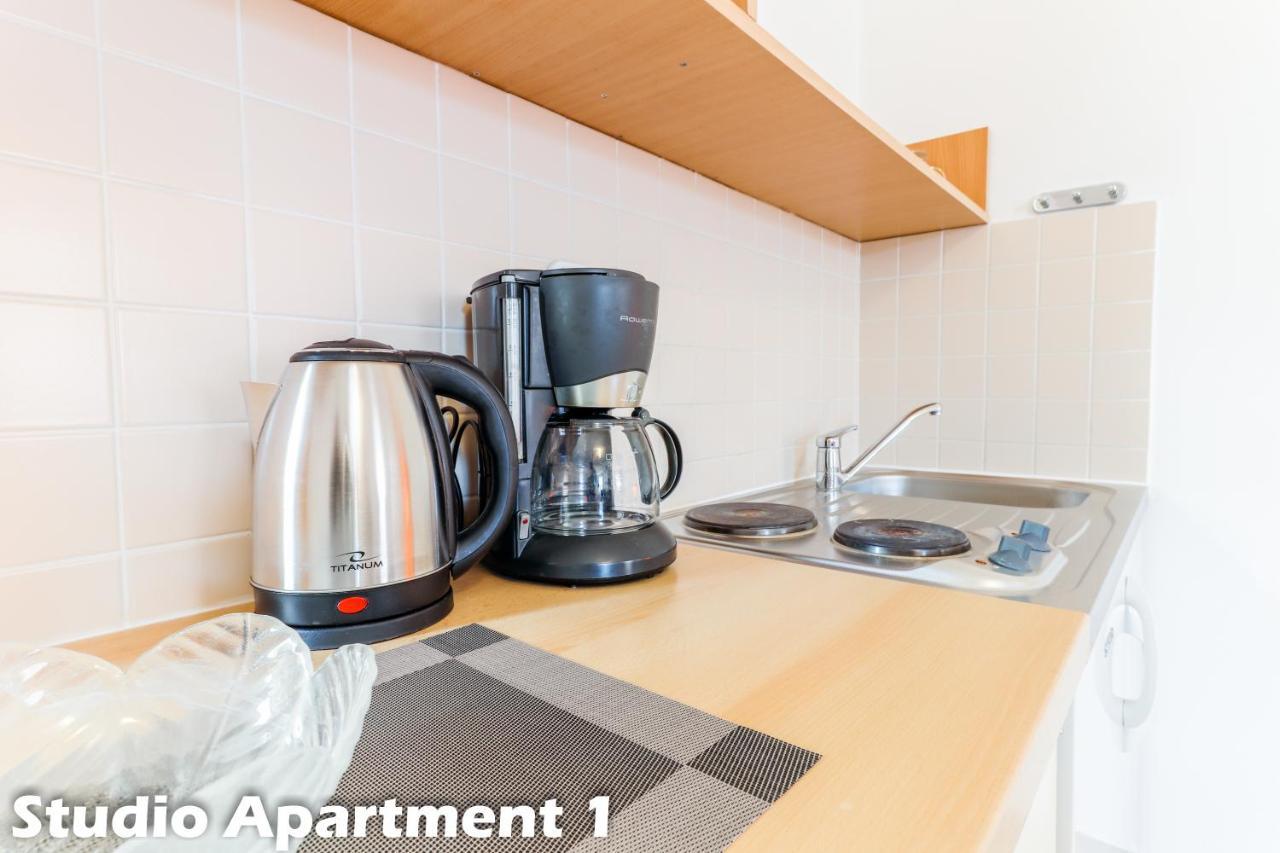 Art Apartments Върсар Екстериор снимка